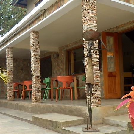 Dutchess Hotel And Restaurant Fort Portal Екстер'єр фото